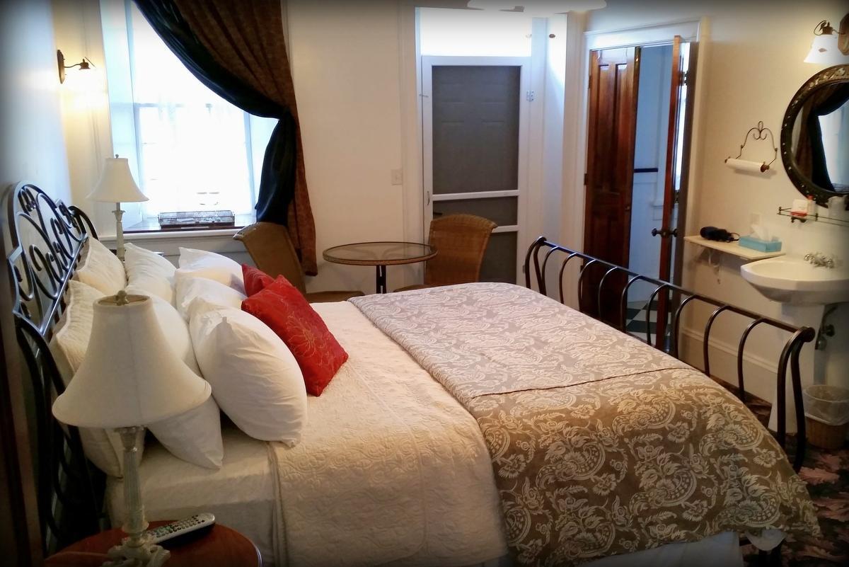 Mineral Point Hotel Εξωτερικό φωτογραφία